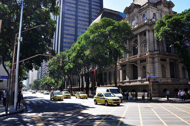 Prefeitura suspende vagas no Centro do Rio