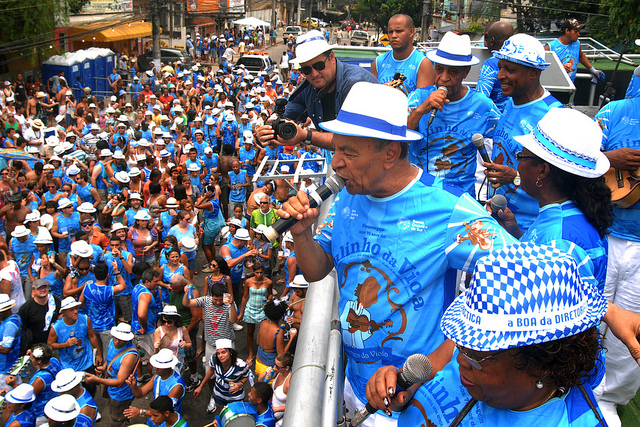 Feira reúne comidas típicas e samba de raiz em Oswaldo Cruz