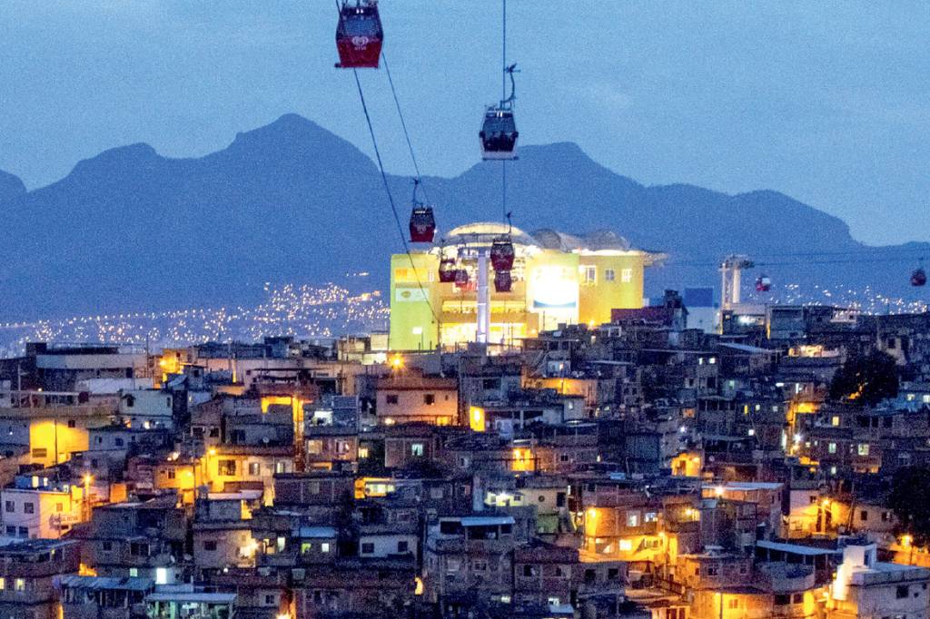 Obras do Teleférico do Alemão e Museu da Imagem do Som são prioridades