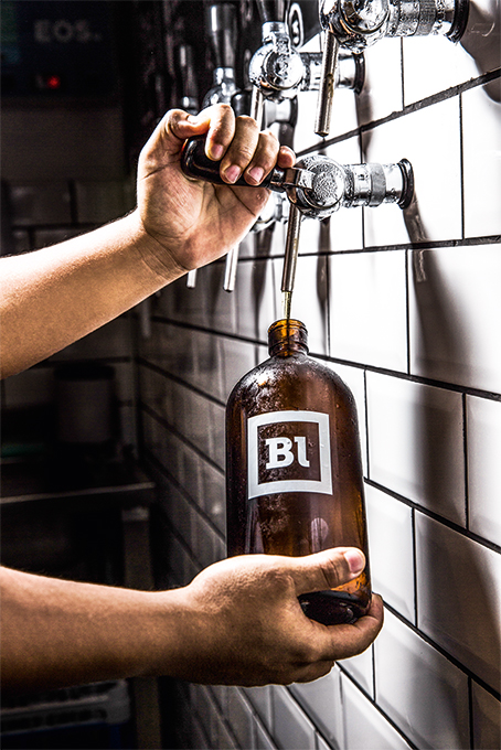 Cervejeiros aderem à moda dos growlers