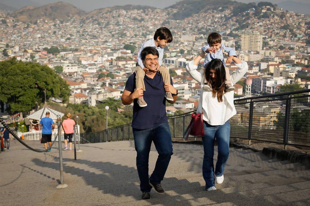 Campanha eleitoral no Rio já começou