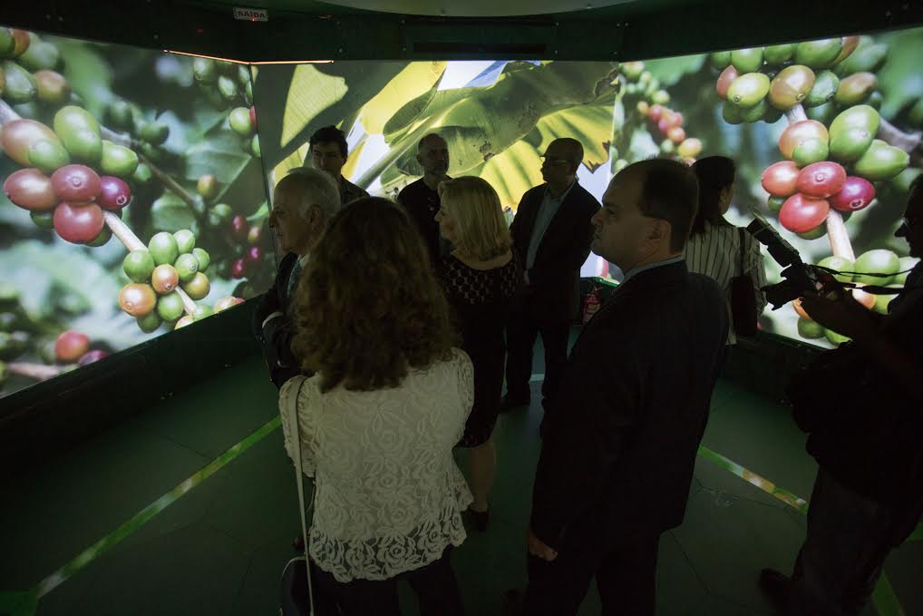 Shopping recebe mostra interativa sobre a natureza brasileira