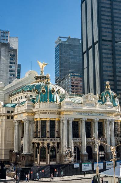 Programação do Theatro Municipal é afetada pela falta de pagamento de salários