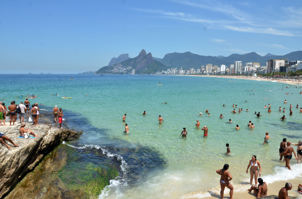 Fim de semana terá tempo típico do verão carioca
