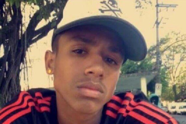 Adolescente de 16 anos é morto após ser baleado no Borel