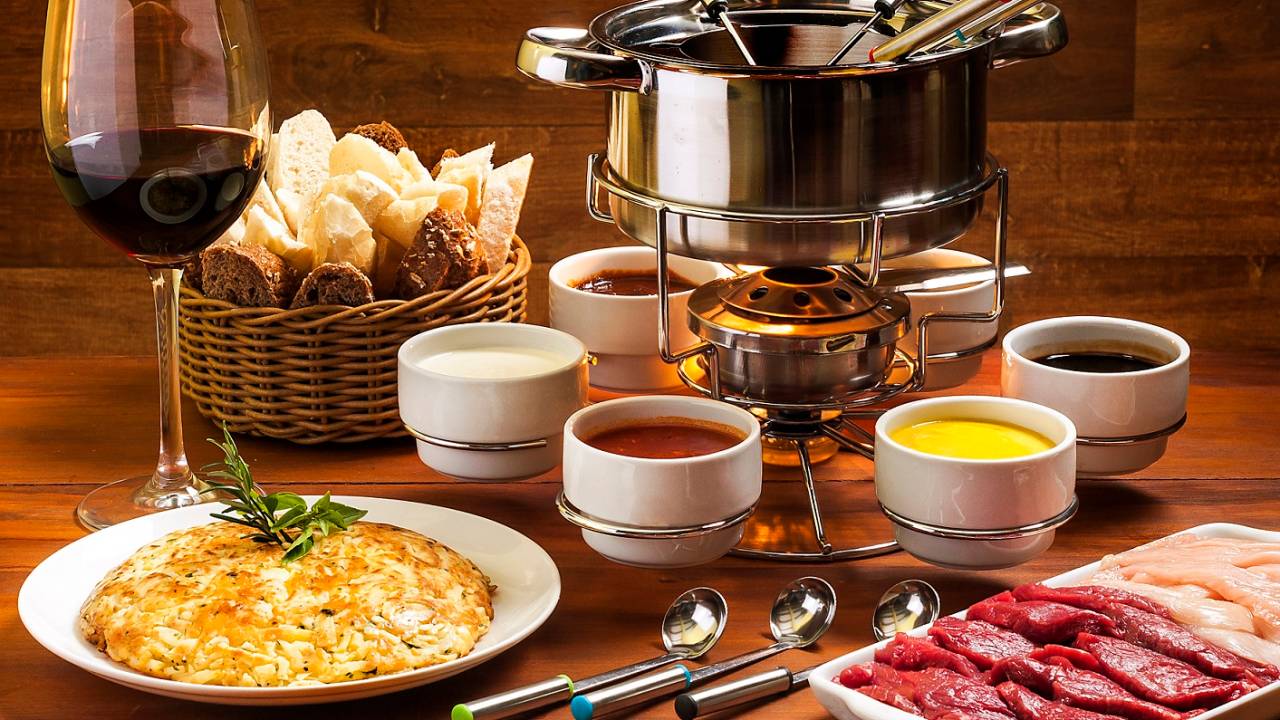 Carmelo Armazém - Fondue de carne - Filico