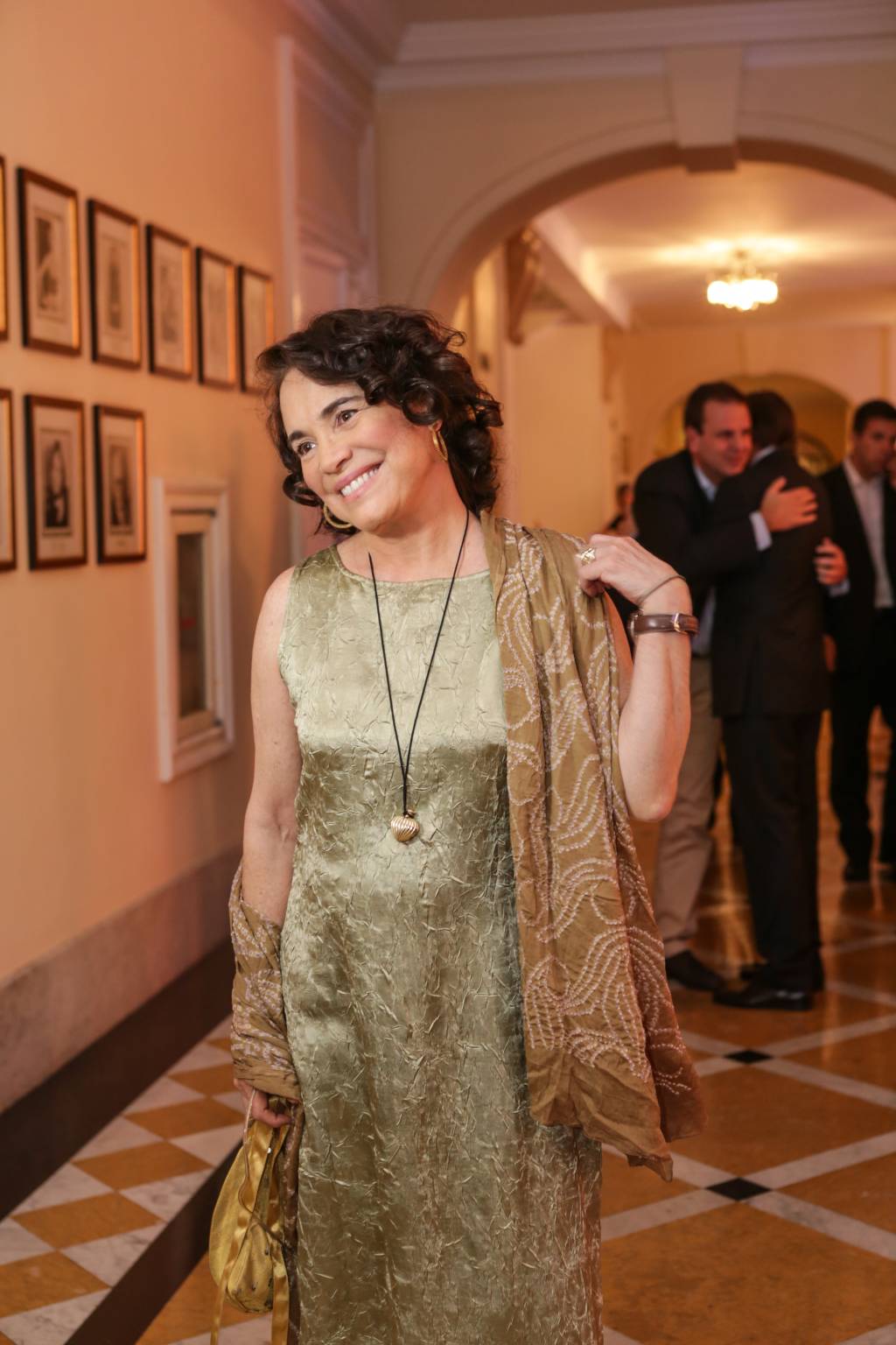 Regina Duarte rebelde: secretária homenageia Plinio Marcos e Migliaccio