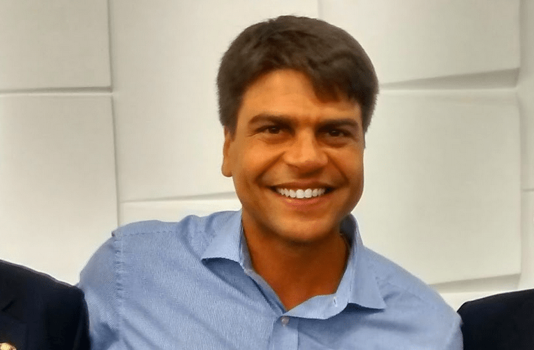 Pedro Paulo deixa cargo para disputar a prefeitura