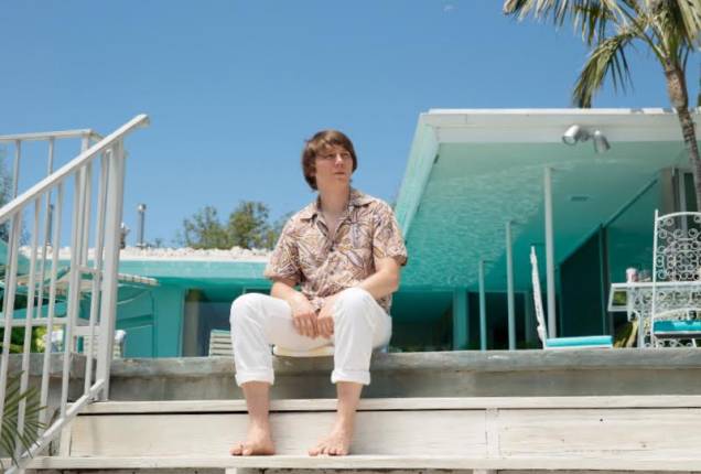 em>Mercy & Love </em>revisita a trajetória do líder da banda americana Beach Boys, Brian Wilson em>Mercy & Love </em>revisita a trajetória do líder da banda americana Beach Boys, Brian Wilson