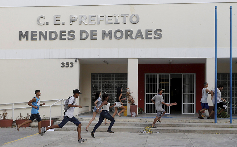 Colégio Prefeito Mendes de Morais