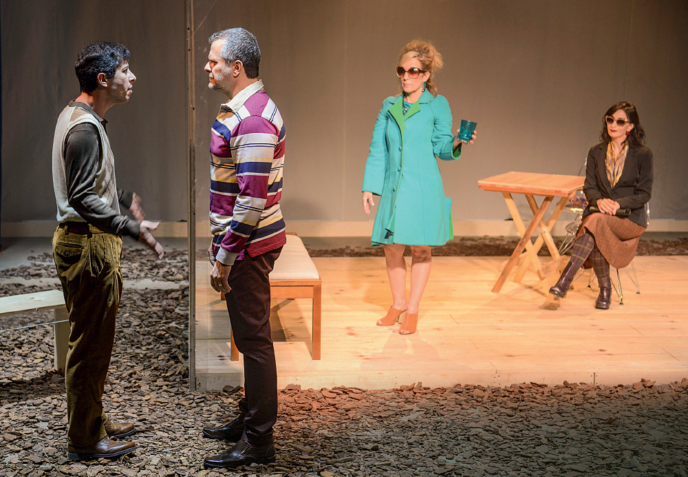 Adorável Garoto aborda a falta de comunicação