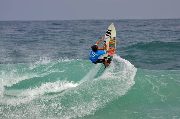 Oi lança campeonato de surfe digital nas redes sociais