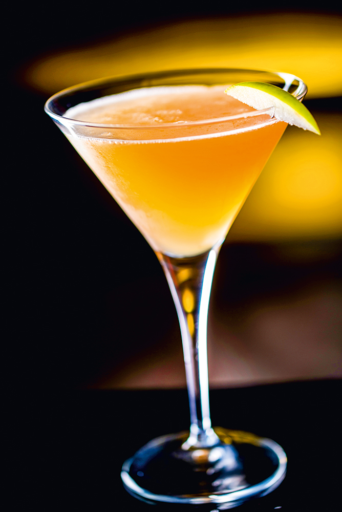 O barman é você. Confira a receita do Apple Jack