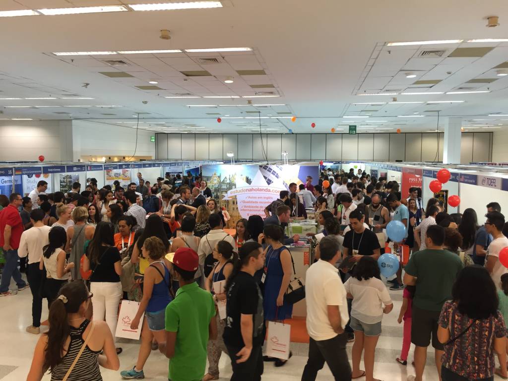 Maior feira de intercâmbio do mundo chega ao Rio