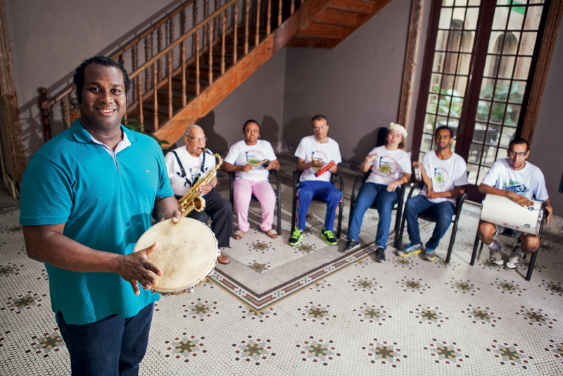 André Dias da Gama criou uma banda composta de portadores de deficiência