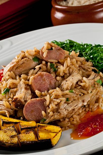 Galinhada Caipira: atração do Aprazível Galinhada Caipira: atração do Aprazível