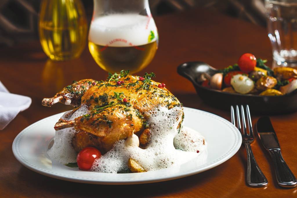Benedictine lança pratos assados em forno à lenha
