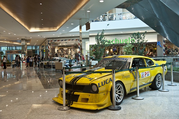 Mostra gratuita de automobilismo em Campo Grande