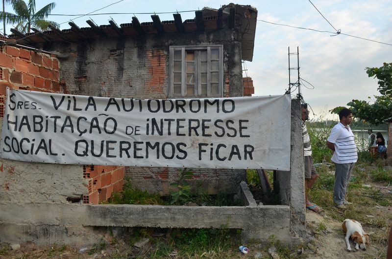 Personalidades pressionam Eduardo Paes pela urbanização da Vila Autódromo