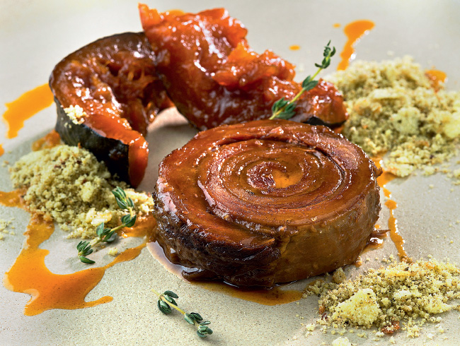 Matambre, farofa de mate e abóbora caramelada: R$ 64,00 Matambre, farofa de mate e abóbora caramelada: R$ 64,00