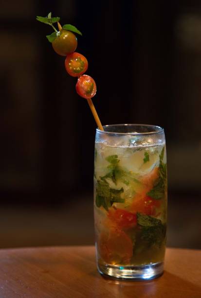 Mojito de tomate: variação do Escobar Mojito de tomate: variação do Escobar