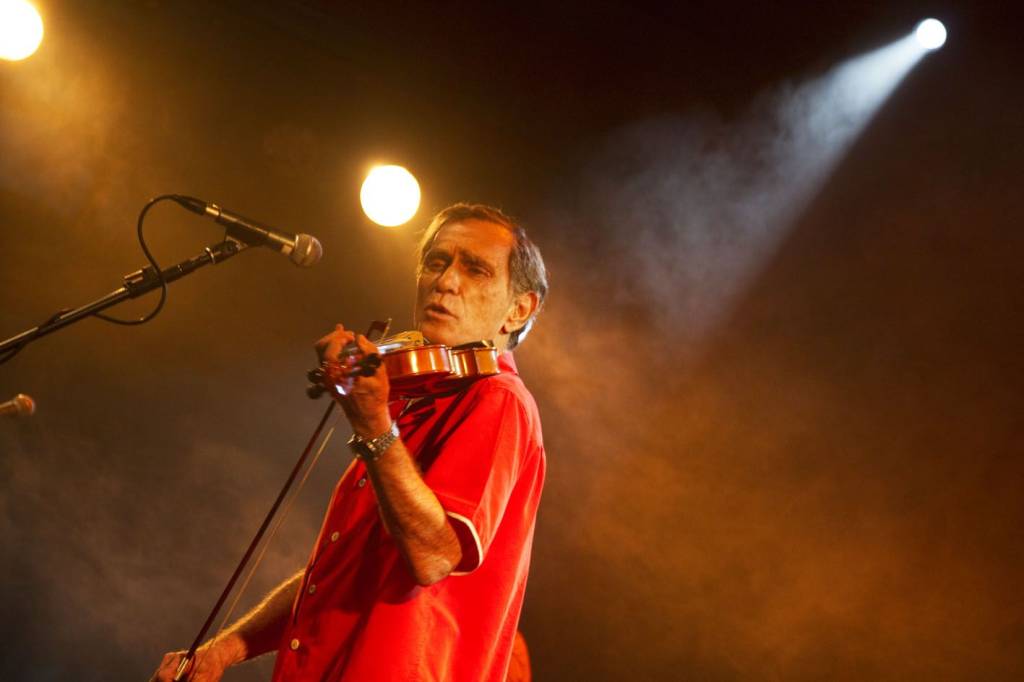 Bodas de Ouro: festival celebra os 50 anos de álbuns icônicos da MPB