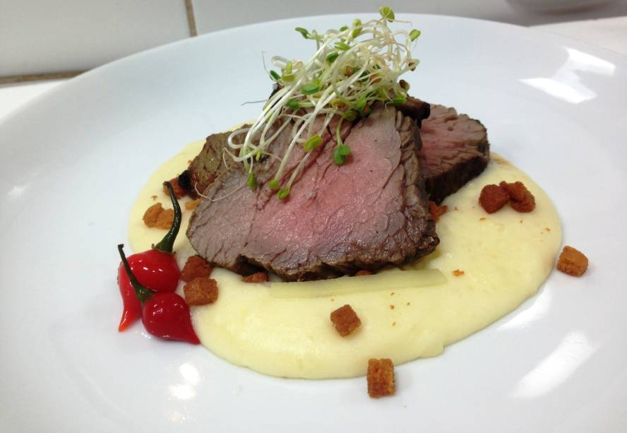 Em forma de purê no Meloá Em forma de purê no Meloá