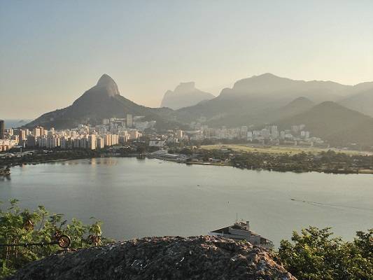 Ao ar livre: parques do Rio oferecem atrativos como trilhas