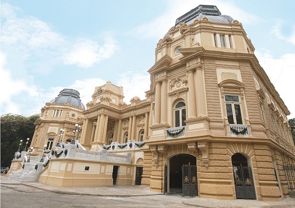 Estado paga mais uma parcela dos salários de agosto na sexta