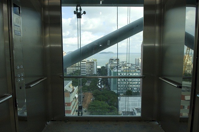 Mirantes em morros com UPPs atraem visitantes  com vistas privilegiadas