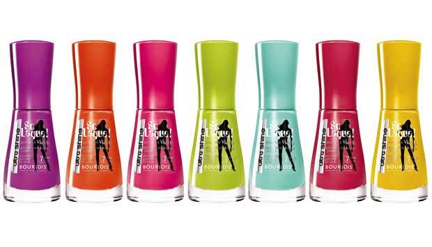 Ainda na Beauty Week 2011, a Bourjois Paris mostrou outra cole&ccedil;&atilde;o superdivertida de esmaltes, a So Laque! Ultra Shine Paris Show Time. Possui sete cores vibrantes e envernizadas que tamb&eacute;m hidratam e fortalecem as unhas. Cada esmalte sai por R$ 44*<br>