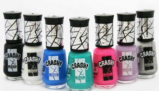 Antenada nas tend&ecirc;ncias de moda, a Natural Life lan&ccedil;ou uma linha composta com oito op&ccedil;&otilde;es de esmaltes craquelados. A cole&ccedil;&atilde;o se chama Crash e cont&eacute;m as seguintes cores: Breackage (Preto), Shot (Vermelho), Stroke (Azul), Broken Glass (Roxo), Punch (Branco)<br>