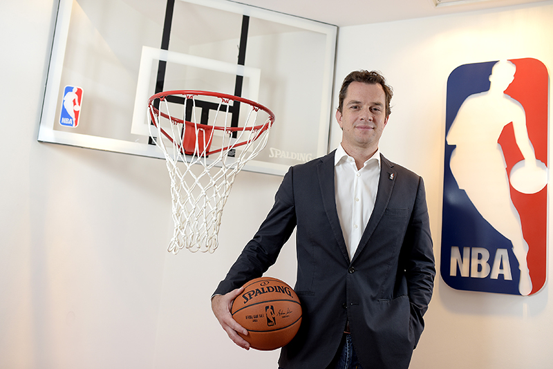 Mahany Pery, de São Gonçalo, se destaca no mundo da moda como modelo