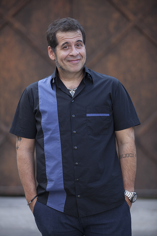 Carol Castro fala sobre atuar com Rodrigo Santoro em nova novela das 9