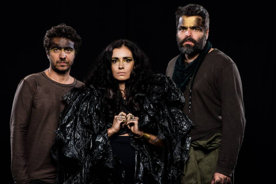 Alcemar Vieira, Paula Calaes e Otto Jr.: releitura contemporânea de mito grego Alcemar Vieira, Paula Calaes e Otto Jr.: releitura contemporânea de mito grego