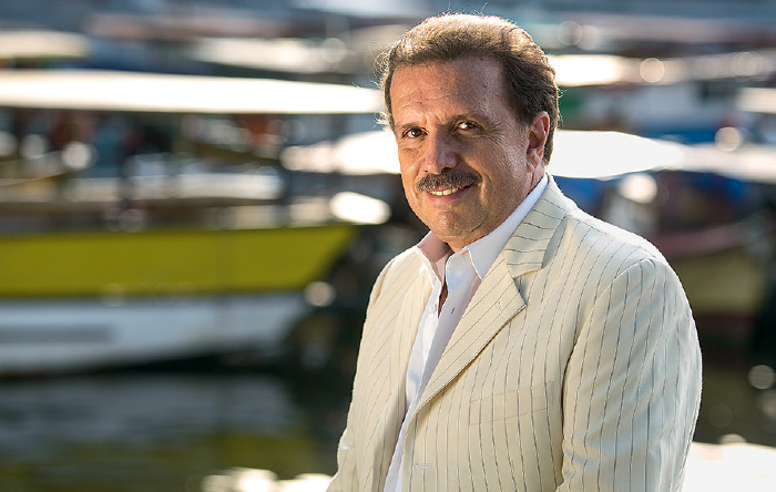 A intimidade de Roberto Carlos e do maestro Eduardo Lages