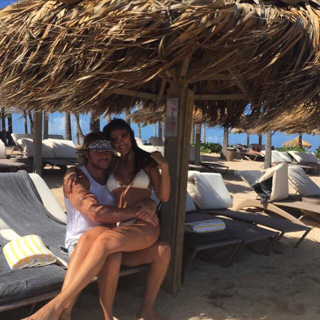 Thor e Olin Batista, filhos de Eike, passam férias com as namoradas em paraíso no Caribe. E a crise?