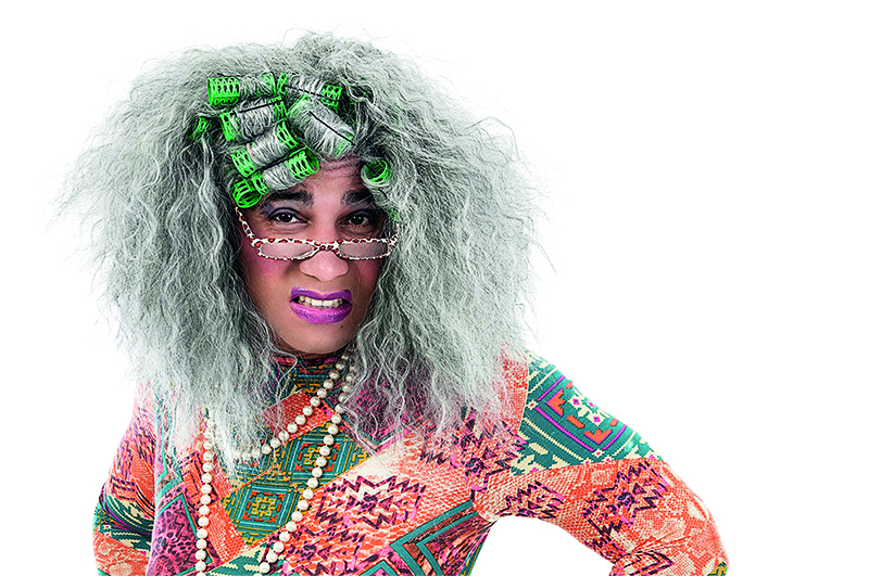 Rodrigo Sant’anna apresenta comédia no Imperator