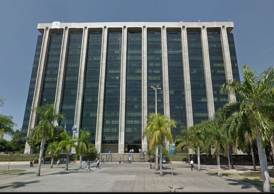 Prefeitura reduz verba destinada a obras, mas aumenta gastos com dívidas