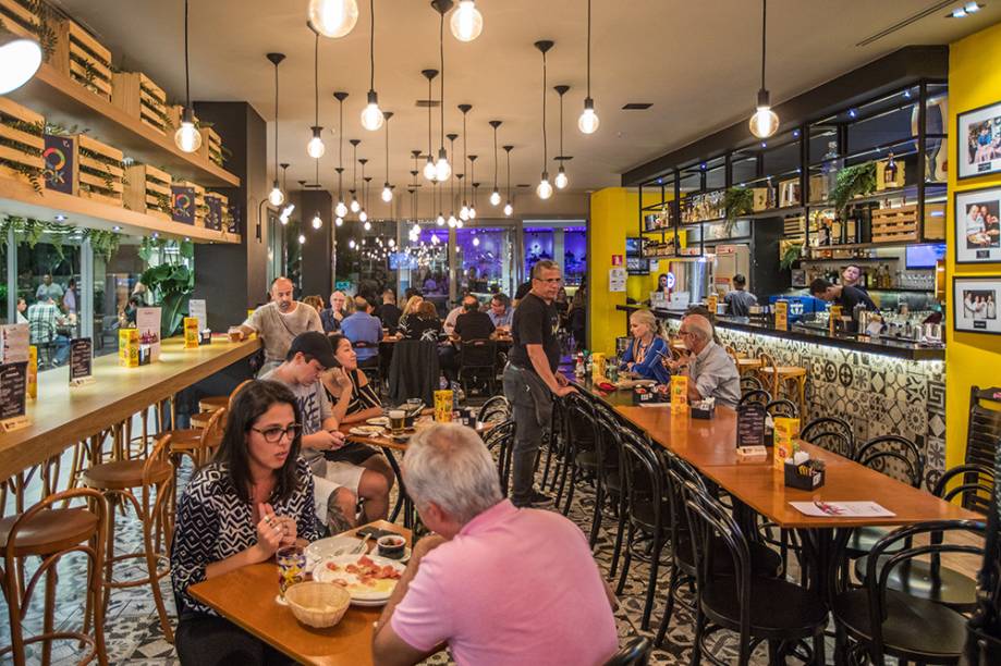 Boteco do Amaral: cozinha comandada por Toninho, do Momo, e Bruno Magalhães, do Botero Boteco do Amaral: cozinha comandada por Toninho, do Momo, e Bruno Magalhães, do Botero