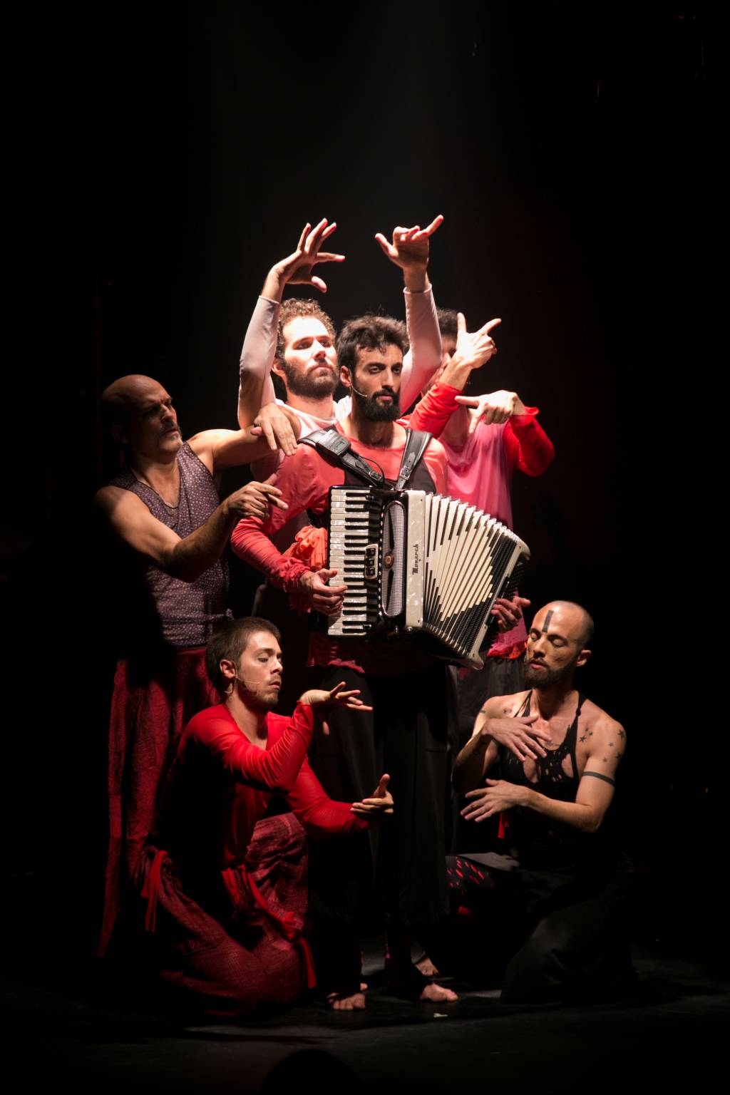 As excelentes “Auê” e “Salina” voltam à programação carioca