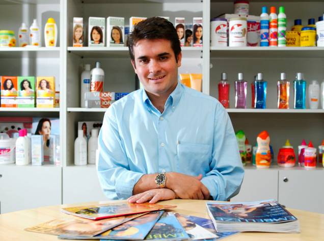 O filho predileto Jomar Beltrame, vice-presidente do grupo Embelleze: aumento de participação questionado pela mãe e pela ex-cunhada O filho predileto Jomar Beltrame, vice-presidente do grupo Embelleze: aumento de participação questionado pela mãe e pela ex-cunhada