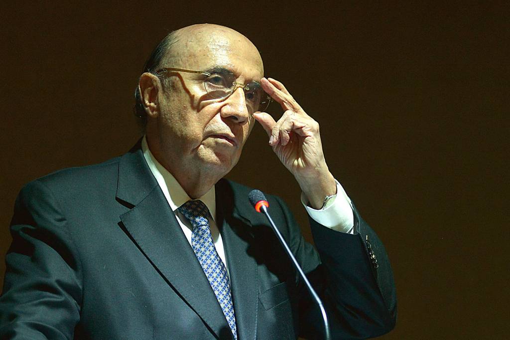Meirelles diz que sanear contas do Rio é prioridade do governo