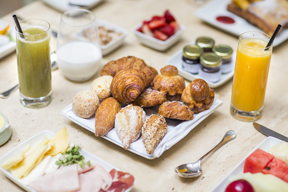 Emile; Brunch