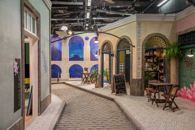 YouTube Space: estúdio Lapa, que pode ser montado e desmontado de acordo com a produção YouTube Space: estúdio Lapa, que pode ser montado e desmontado de acordo com a produção