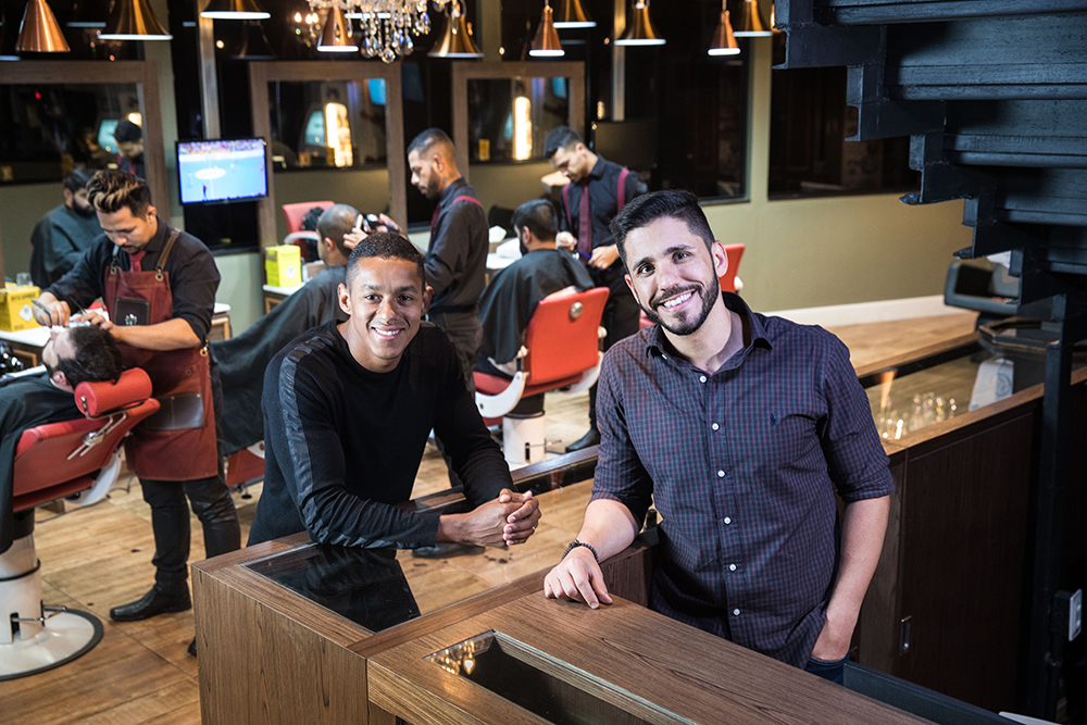 Barbearias “gourmet” se expandem e veem faturamento crescer