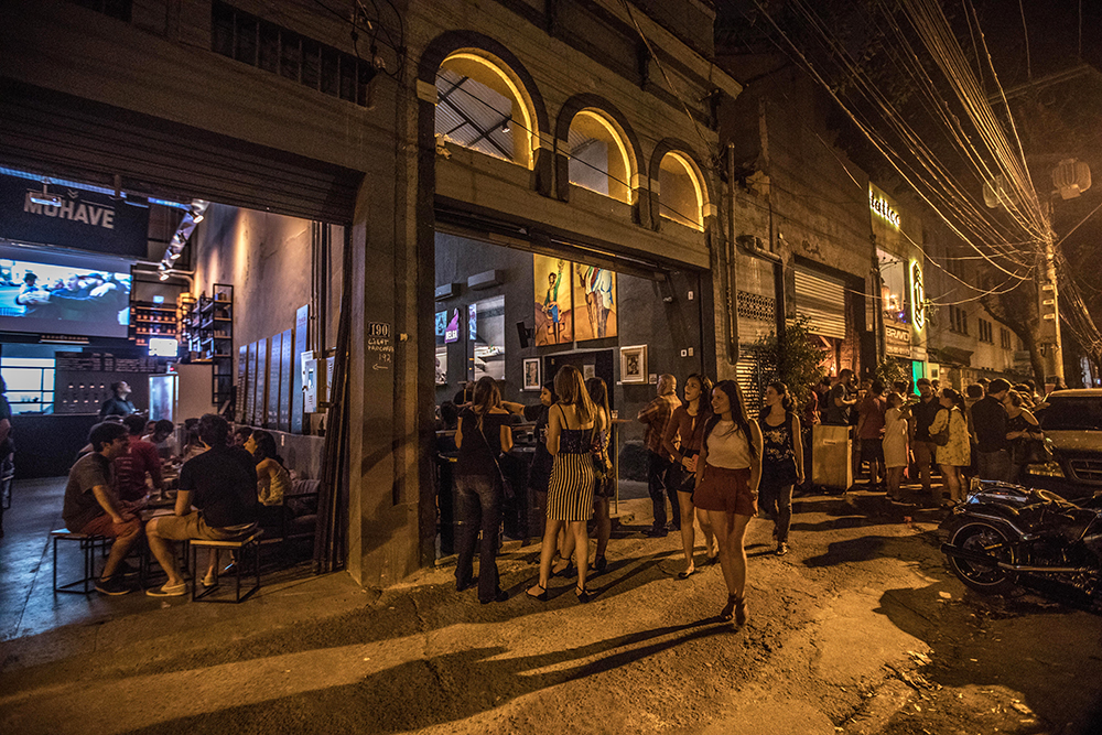 Cervejarias cariocas abrem bares próprios em quarteirão boêmio