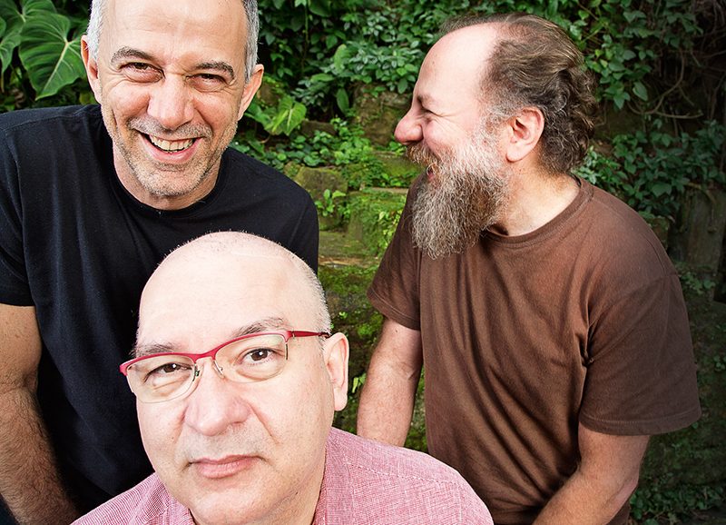 Paralamas resgatam sucessos dos 39 anos de carreira em novo show