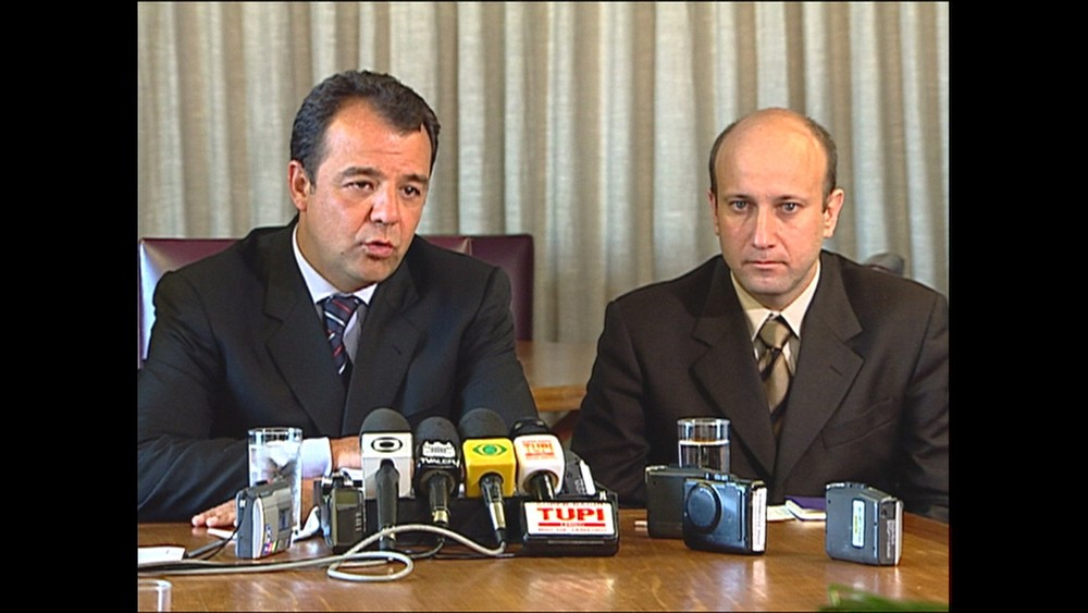 Ex-secretário de Saúde assume ter recebido vantagens indevidas