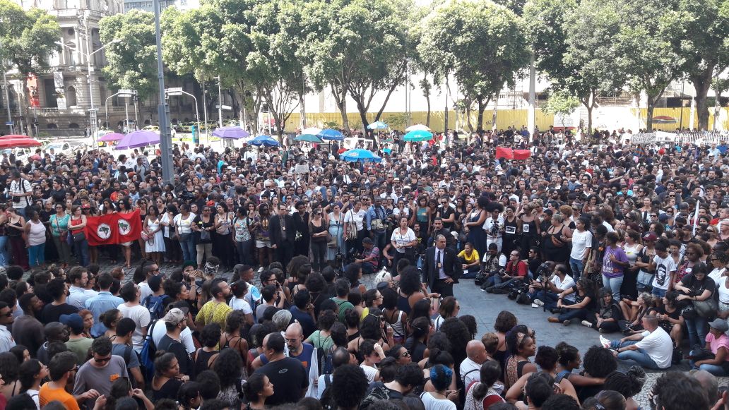 chegada corpo marielle franco